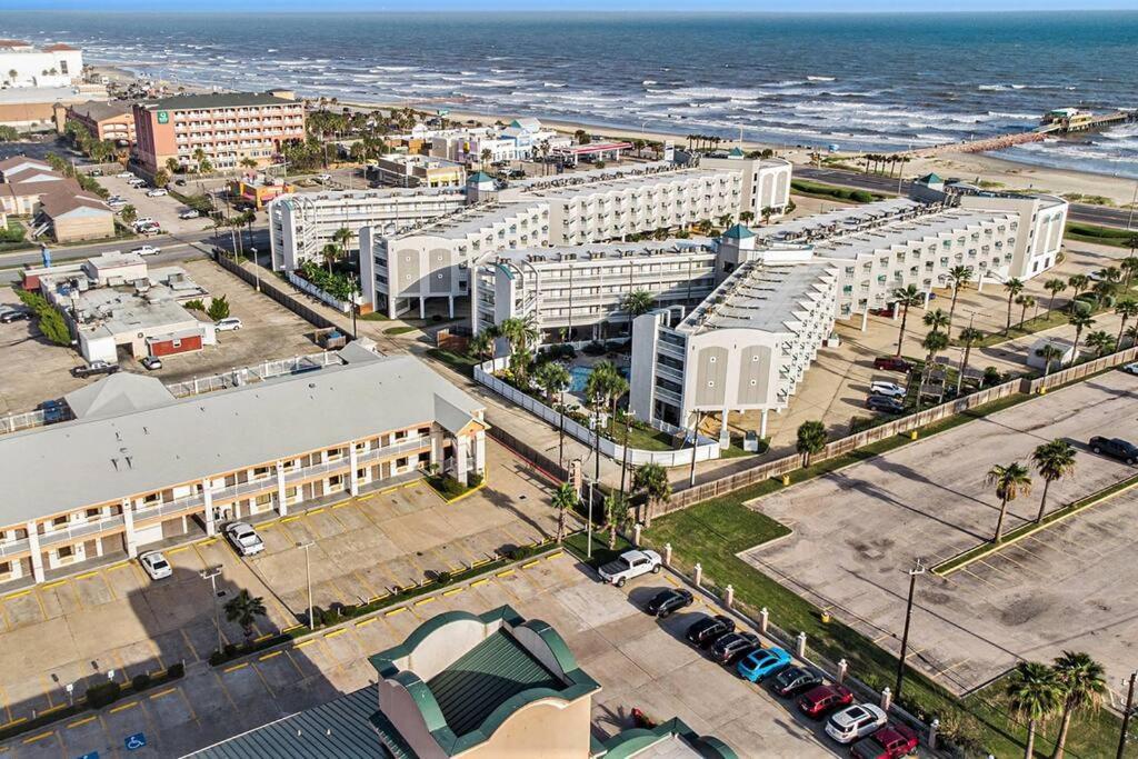 The Happy Seahorse Apartment Galveston Exterior photo
