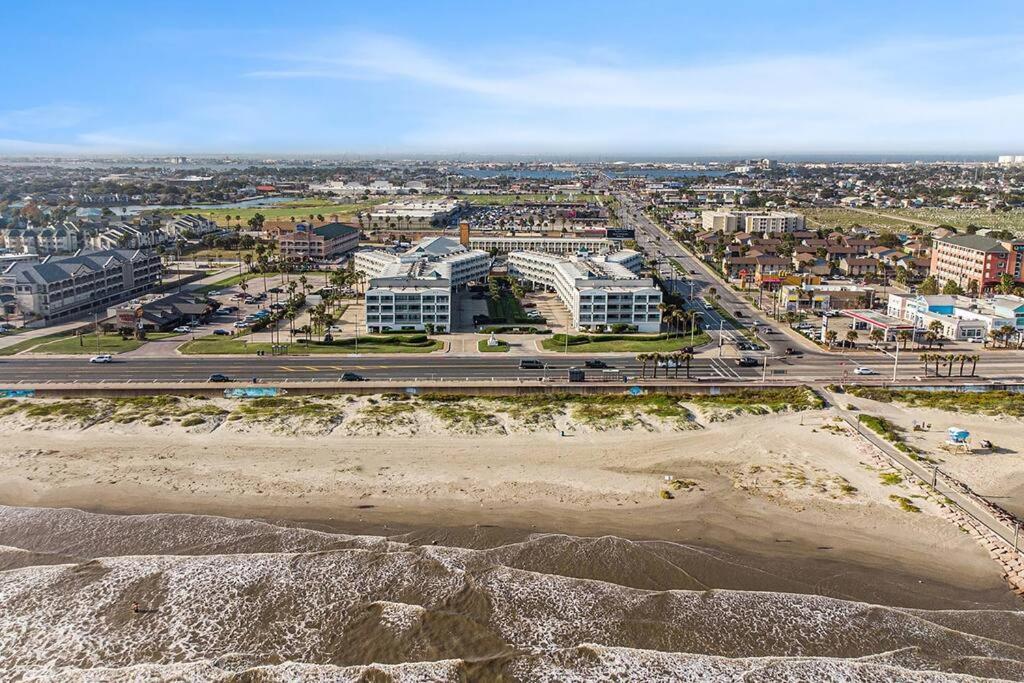 The Happy Seahorse Apartment Galveston Exterior photo