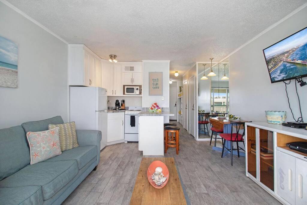 The Happy Seahorse Apartment Galveston Exterior photo