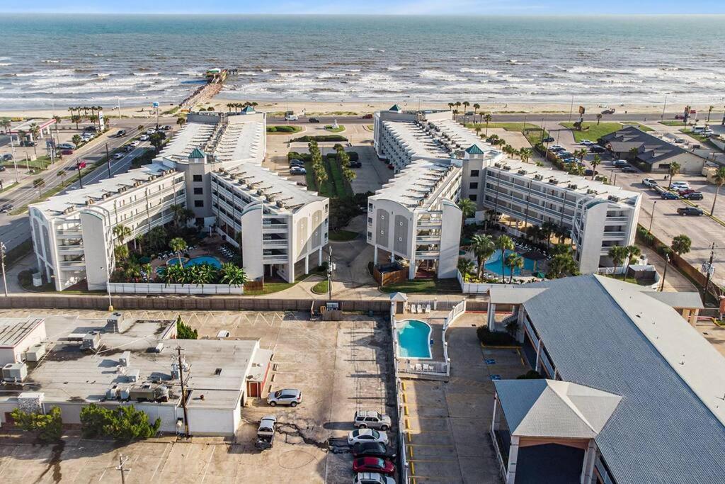 The Happy Seahorse Apartment Galveston Exterior photo