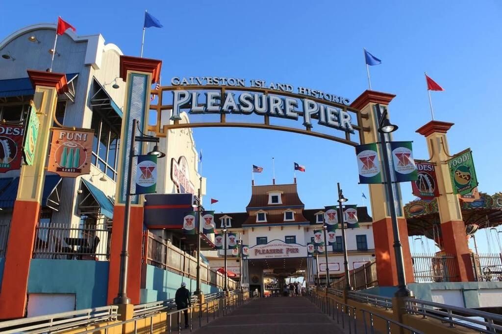 The Happy Seahorse Apartment Galveston Exterior photo